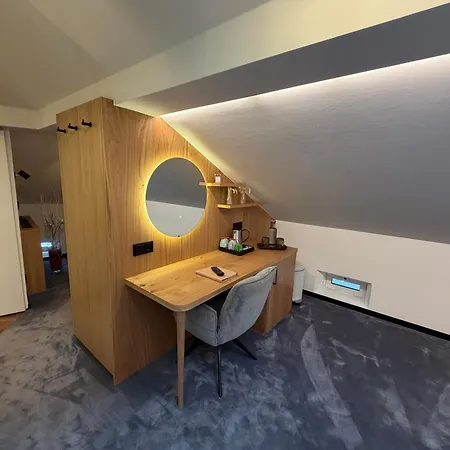 Amadea - Cityhotel Salzburg-3